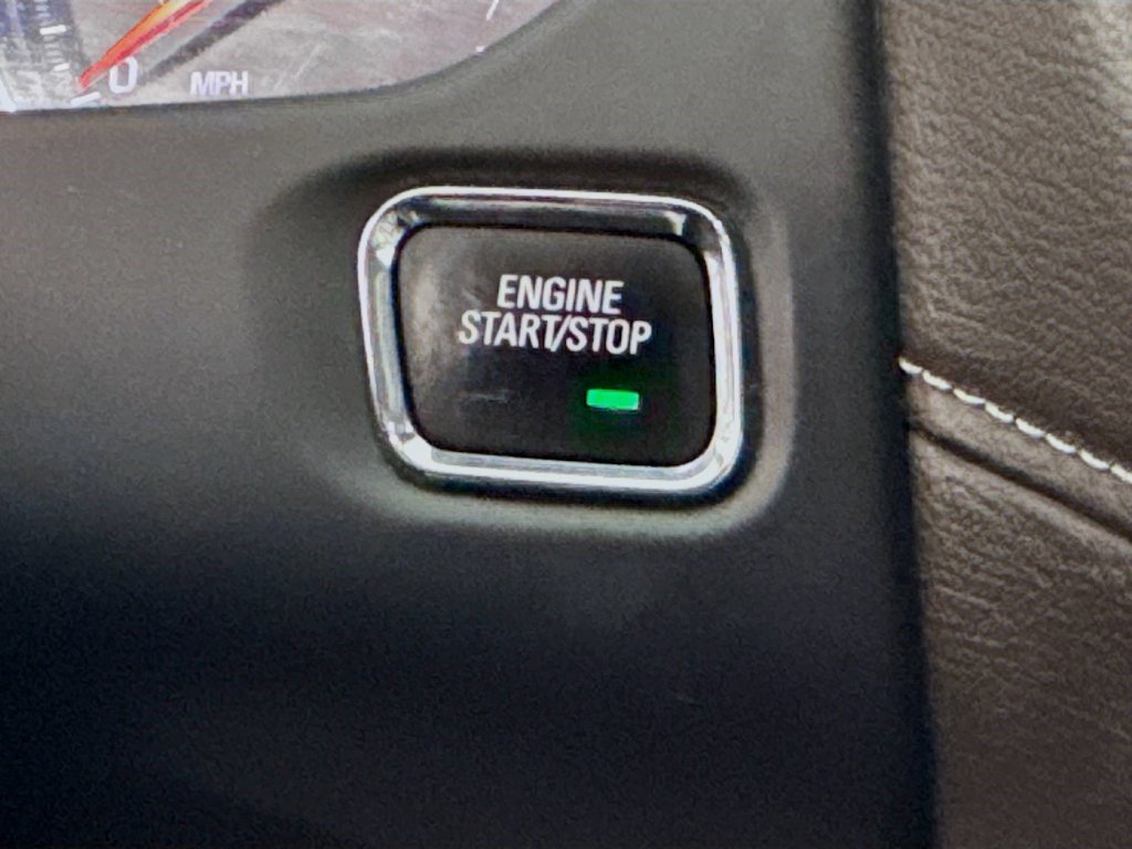 Used 2022 GMC Acadia SLE FWD image 20