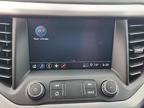 Certified 2023 GMC Acadia SLE w/ LPO, Floor Liner Package image 30