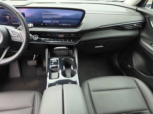 Used 2024 Buick Envision Preferred AWD/4WD image 14