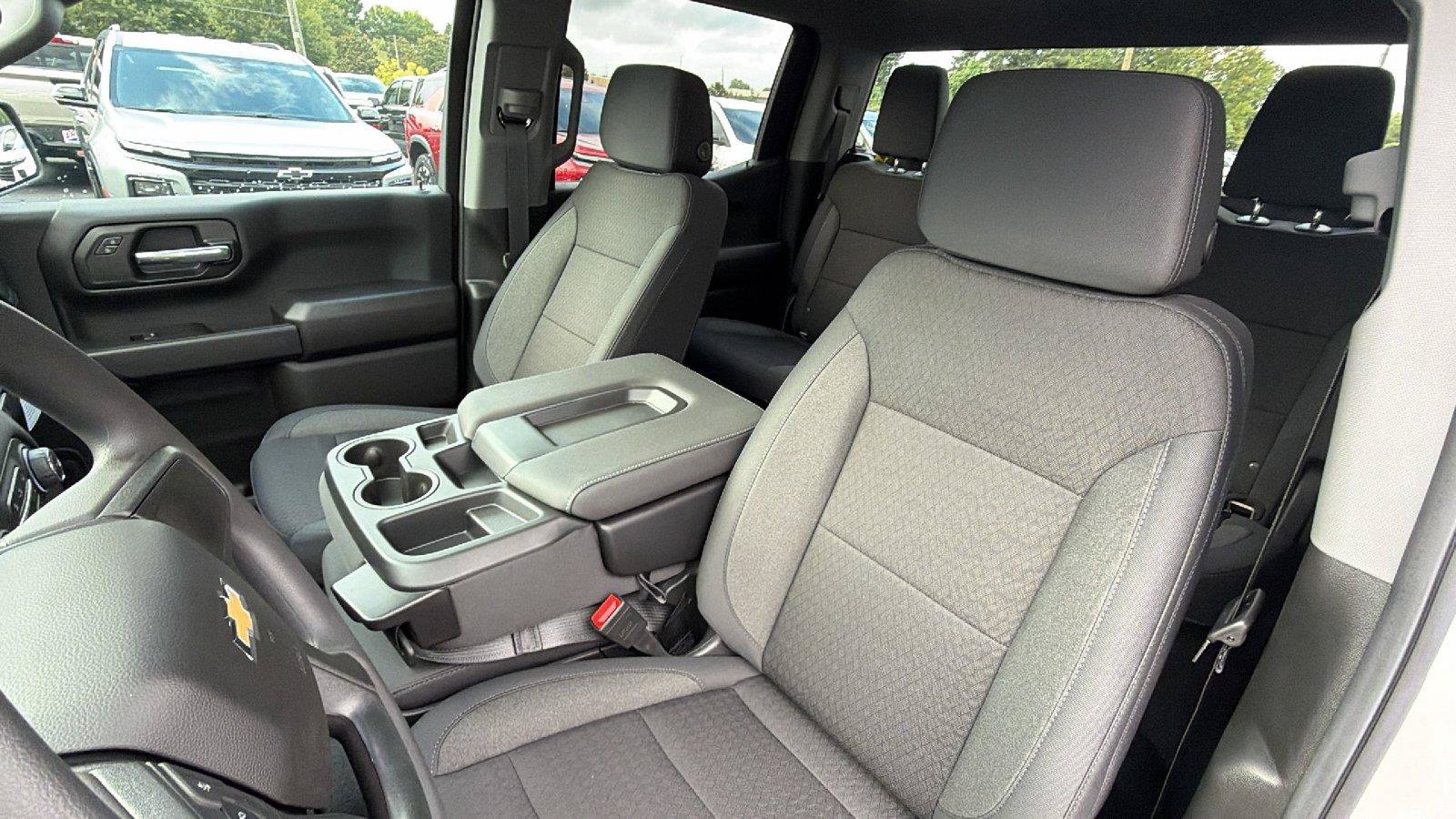 New 2026 Chevrolet Silverado 1500 Custom w/ Turbomax Blackout Package RWD image 17