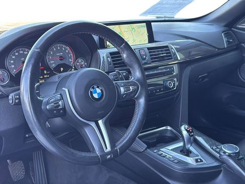 Used 2016 BMW M4 Convertible image 5