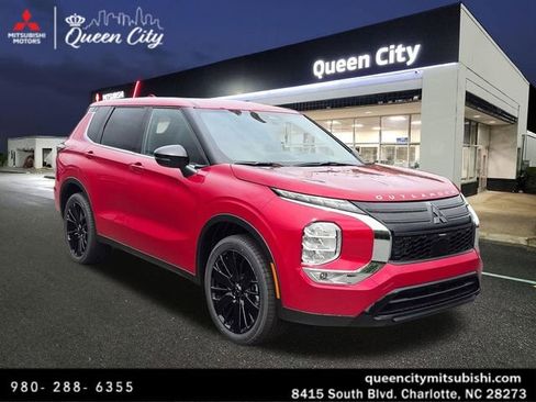 New 2026 Mitsubishi Outlander LE FWD image 1