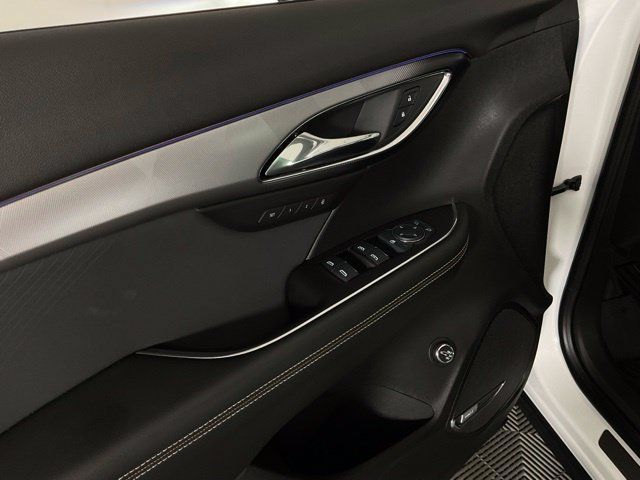 Used 2024 Buick Envision Sport Touring AWD/4WD image 32