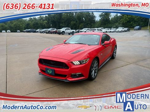 Used 2015 Ford Mustang GT Premium RWD image 1
