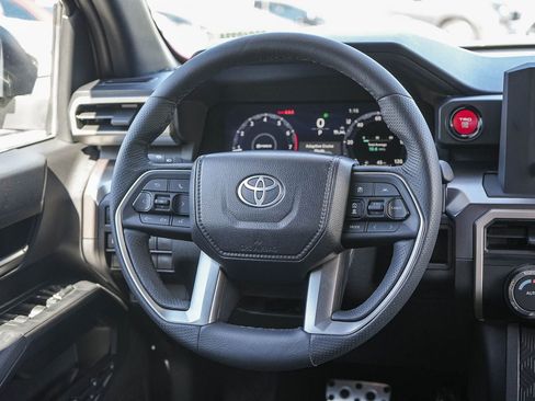 Certified 2025 Toyota Tacoma TRD Sport image 15