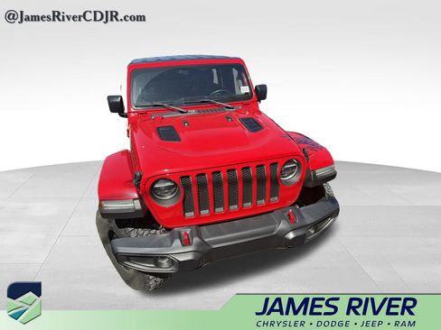 Used 2021 Jeep Wrangler Unlimited Rubicon w/ LED Lighting Group AWD/4WD image 4