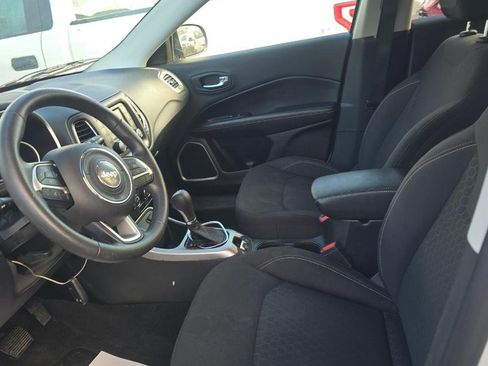 Used 2018 Jeep Compass Sport image 5