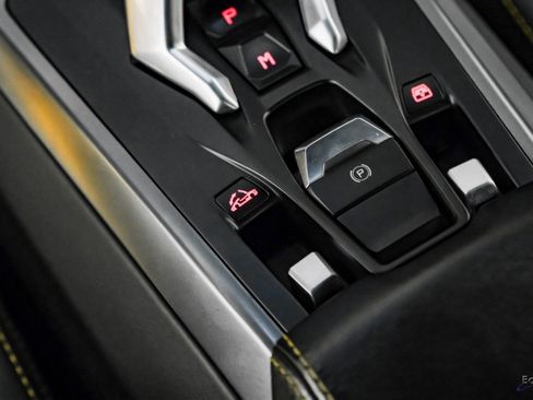 Used 2018 Lamborghini Huracan LP 580-2 image 94