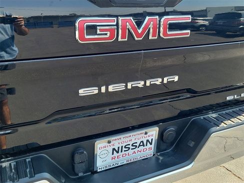 Used 2022 GMC Sierra 2500 SLE w/ SLE Convenience Package image 21