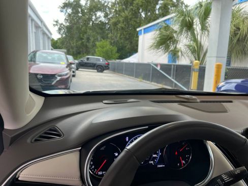 Used 2024 Chevrolet Malibu LT image 34