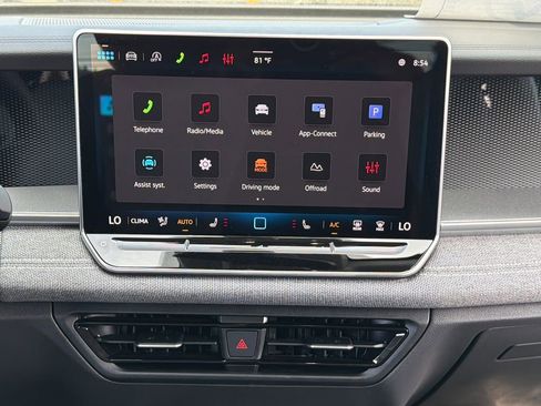 New 2026 Volkswagen Tiguan S image 15