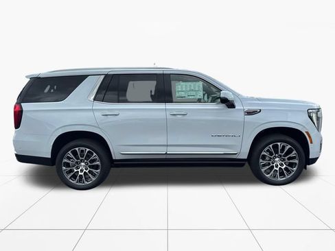 New 2026 GMC Yukon Denali w/ Denali Reserve Package AWD/4WD image 7