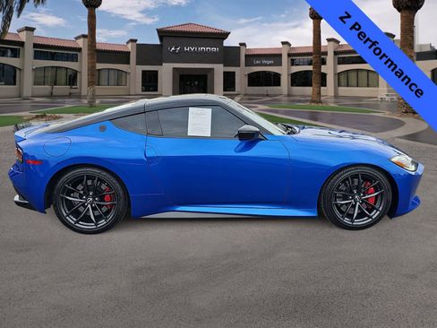 Used 2024 Nissan Z Performance w/ Floor Mat Package image 9