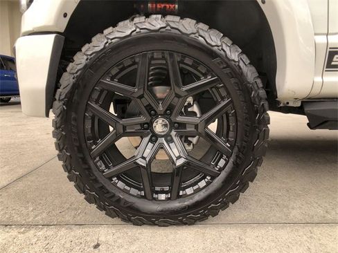 Used 2024 Ford F150 Lariat w/ Equipment Group 502A High image 18