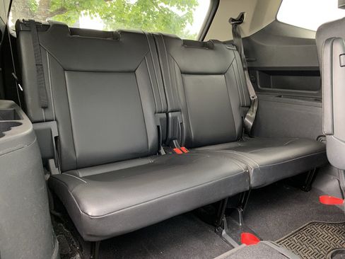Used 2021 Volkswagen Atlas SEL AWD/4WD image 32