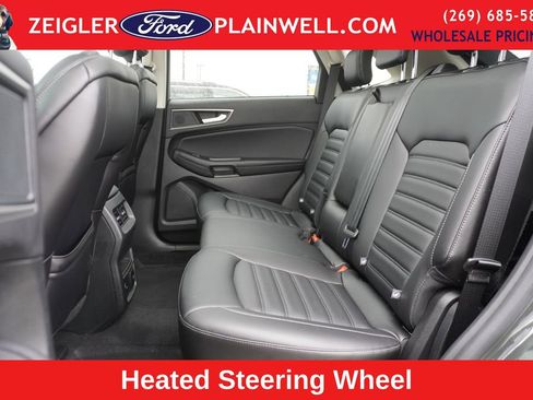 Used 2024 Ford Edge SEL w/ Convenience Package image 15