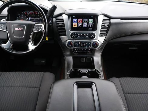 Used 2020 GMC Yukon SLE w/ Convenience Package image 15