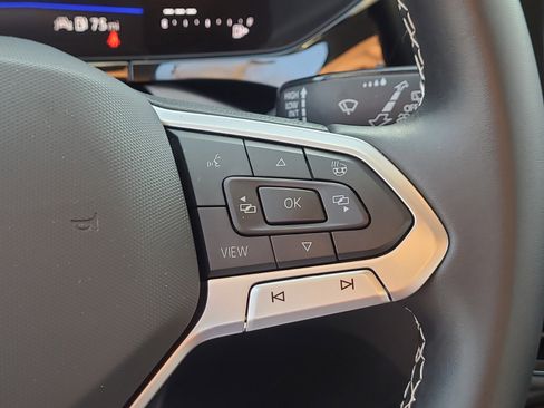 Used 2024 Volkswagen Taos S image 22