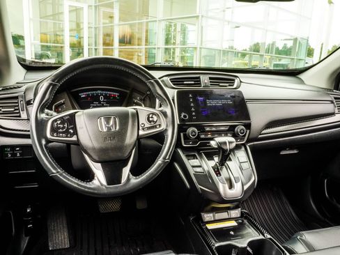 Used 2020 Honda CR-V Touring image 16
