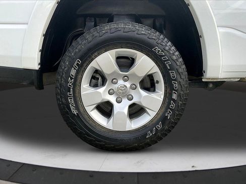 Used 2025 RAM 1500 Big Horn AWD/4WD image 37