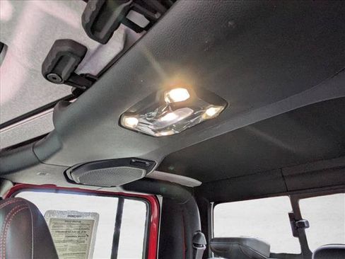 Used 2023 Jeep Gladiator Rubicon w/ LED Lighting Group AWD/4WD image 23