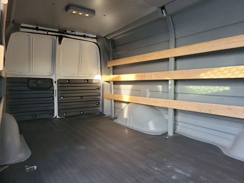 Used 2020 GMC Savana 2500 Extended w/ Driver Convenience Package image 11