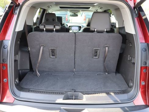Used 2017 GMC Acadia SLT FWD image 31