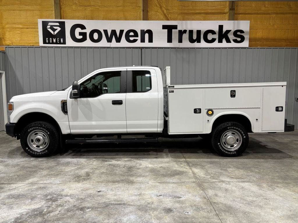 Used 2020 Ford F250 XL w/ Power Equipment Group AWD/4WD image 2