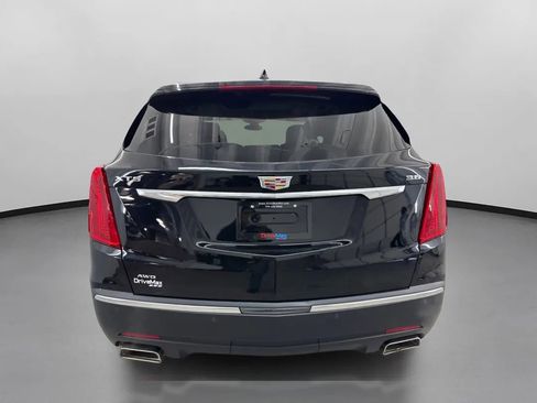 Used 2018 Cadillac XT5 Luxury w/ Driver Awareness Package AWD/4WD image 8