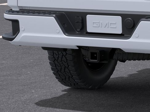 New 2026 GMC Sierra 2500 Denali AWD/4WD image 14