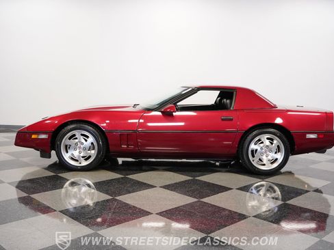 Used 1990 Chevrolet Corvette Convertible image 7