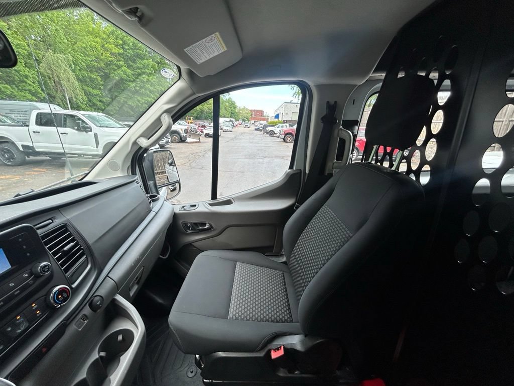 Used 2025 Ford Transit 250 Low Roof w/ Exterior Upgrade Package RWD image 25