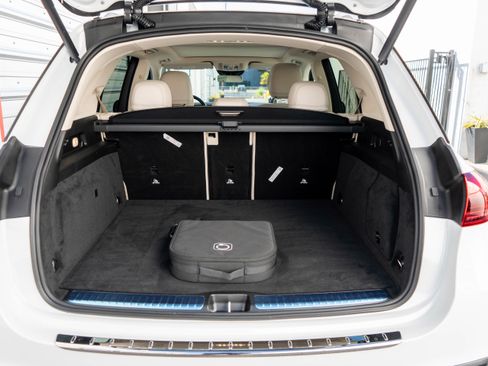 Used 2026 Mercedes-Benz GLE 450e 4MATIC image 39