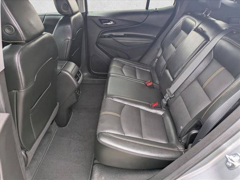 Used 2024 Chevrolet Equinox Premier AWD/4WD image 18