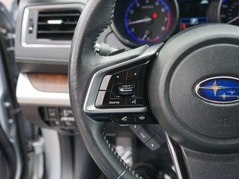 Used 2019 Subaru Outback 3.6R Limited AWD/4WD image 29