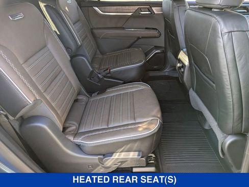 New 2026 GMC Acadia Denali Ultimate w/ LPO, Floor Liner Package image 43