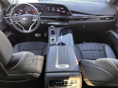 Certified 2024 Cadillac Escalade V w/ LPO, ONYX Package image 11