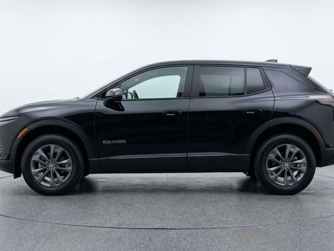Used 2025 Chevrolet Equinox LT image 5