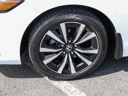 Used 2022 Honda Civic EX-L image 14