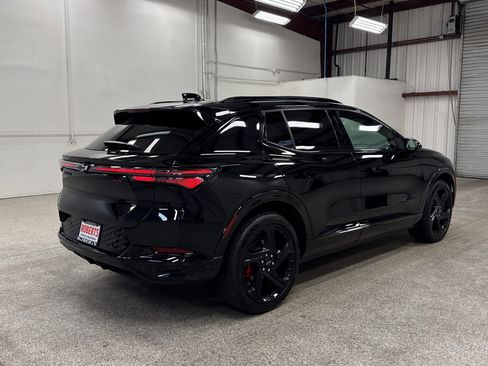 Used 2024 Chevrolet Equinox EV RS image 14