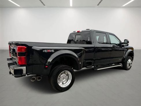 Used 2025 Ford F450 Lariat image 4