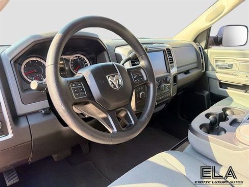 Used 2016 RAM 2500 SLT w/ Protection Group AWD/4WD image 12