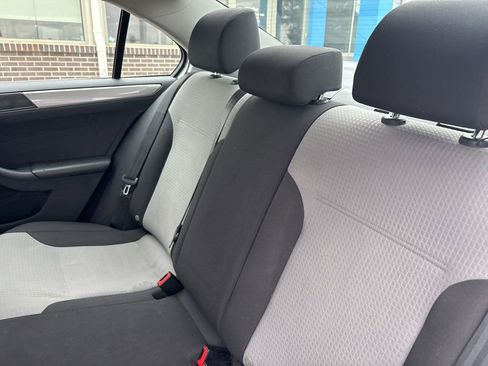 Used 2017 Volkswagen Jetta S FWD image 35