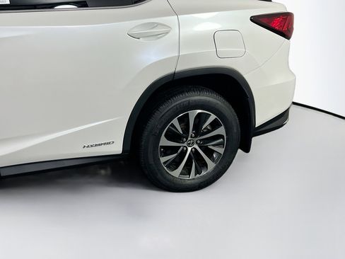 Used 2022 Lexus RX 450h AWD w/ Premium Package image 30