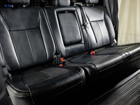 Used 2022 Ford F250 Lariat w/ Tremor Off-Road Package image 31