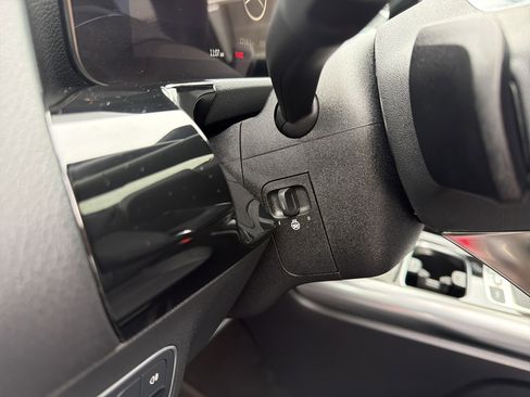 Used 2026 Mercedes-Benz GLA 250 4MATIC image 16