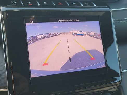 New 2025 Jeep Grand Cherokee Laredo X image 30