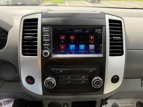 Used 2021 Nissan Frontier S RWD image 23