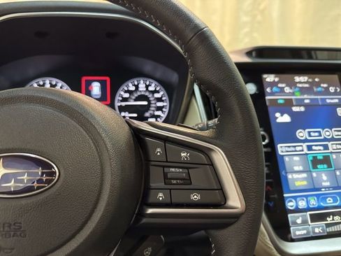 Certified 2025 Subaru Outback Limited image 16