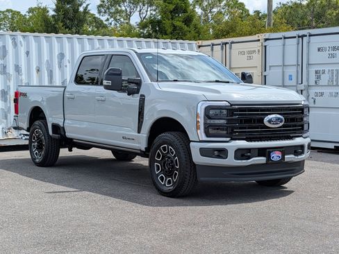 New 2026 Ford F250 Platinum AWD/4WD image 2
